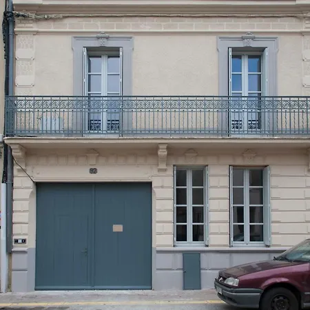 La Terrasse De Jules カルカソンヌ